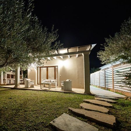 Theonymfi Luxury Villas Δουκάδες Εξωτερικό φωτογραφία