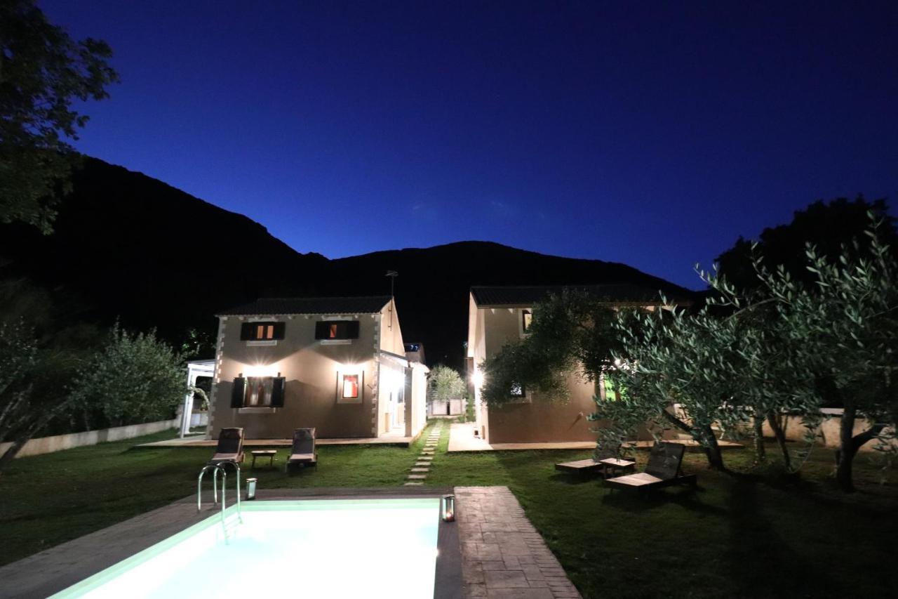 Theonymfi Luxury Villas Δουκάδες Εξωτερικό φωτογραφία